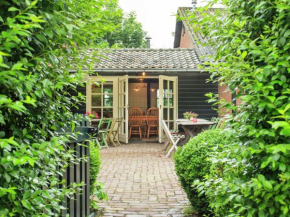 Beautiful Holiday Home in Lage Mierde